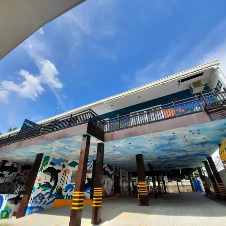 Pescadores Suites Moalboal Exterior photo